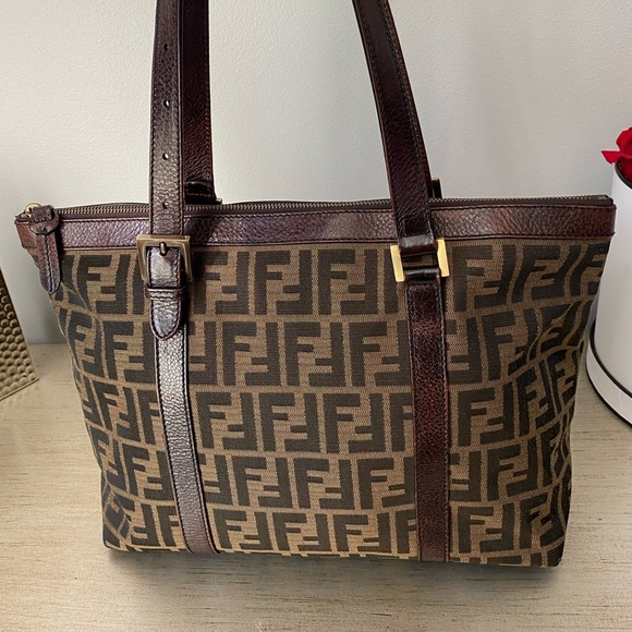 Fendi Zucca Tote - Picture 3 of 6